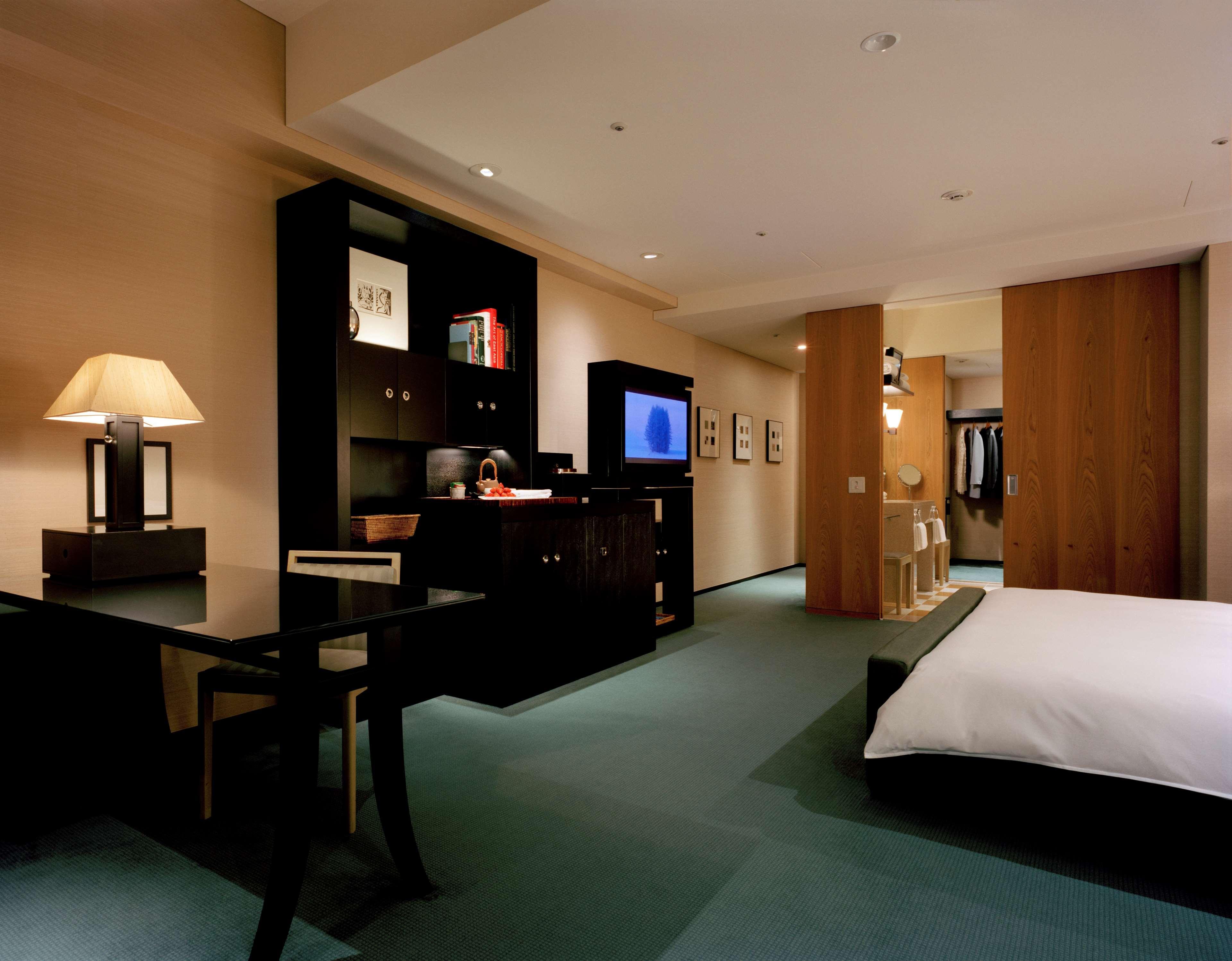 ОТЕЛЬ PARK HYATT TOKYO ТОКИО 5* (Япония) - от 14269 UAH | NOCHI